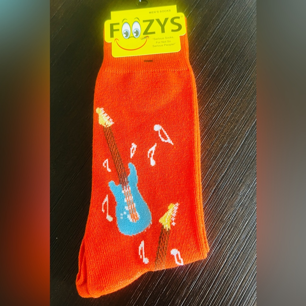 Foozys Men’s Orange Guitar Pattern Socks